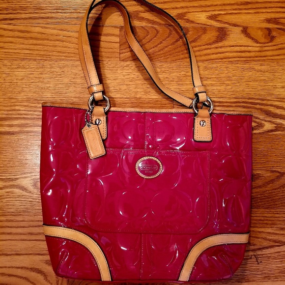 Handbags - COACH PATENT LEATHER C EMBOSSED PURSE MAGENTA